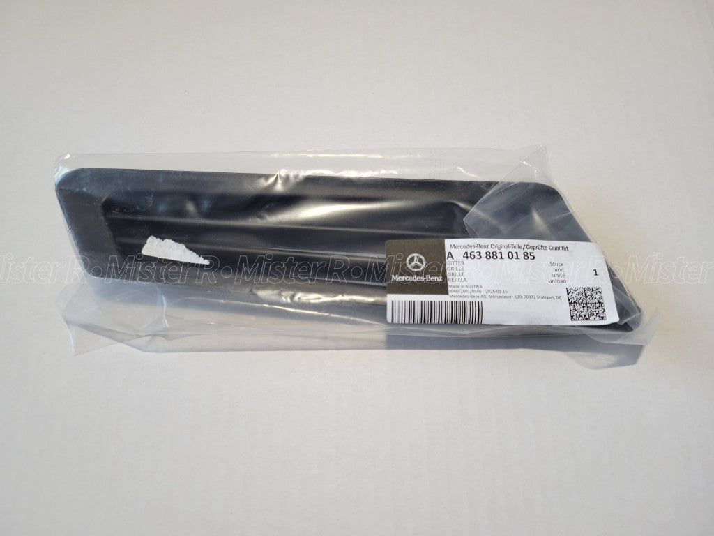 Mercedes-Benz • W463 Geländewagen • Right Fender Vent Grille • #A46388101851
