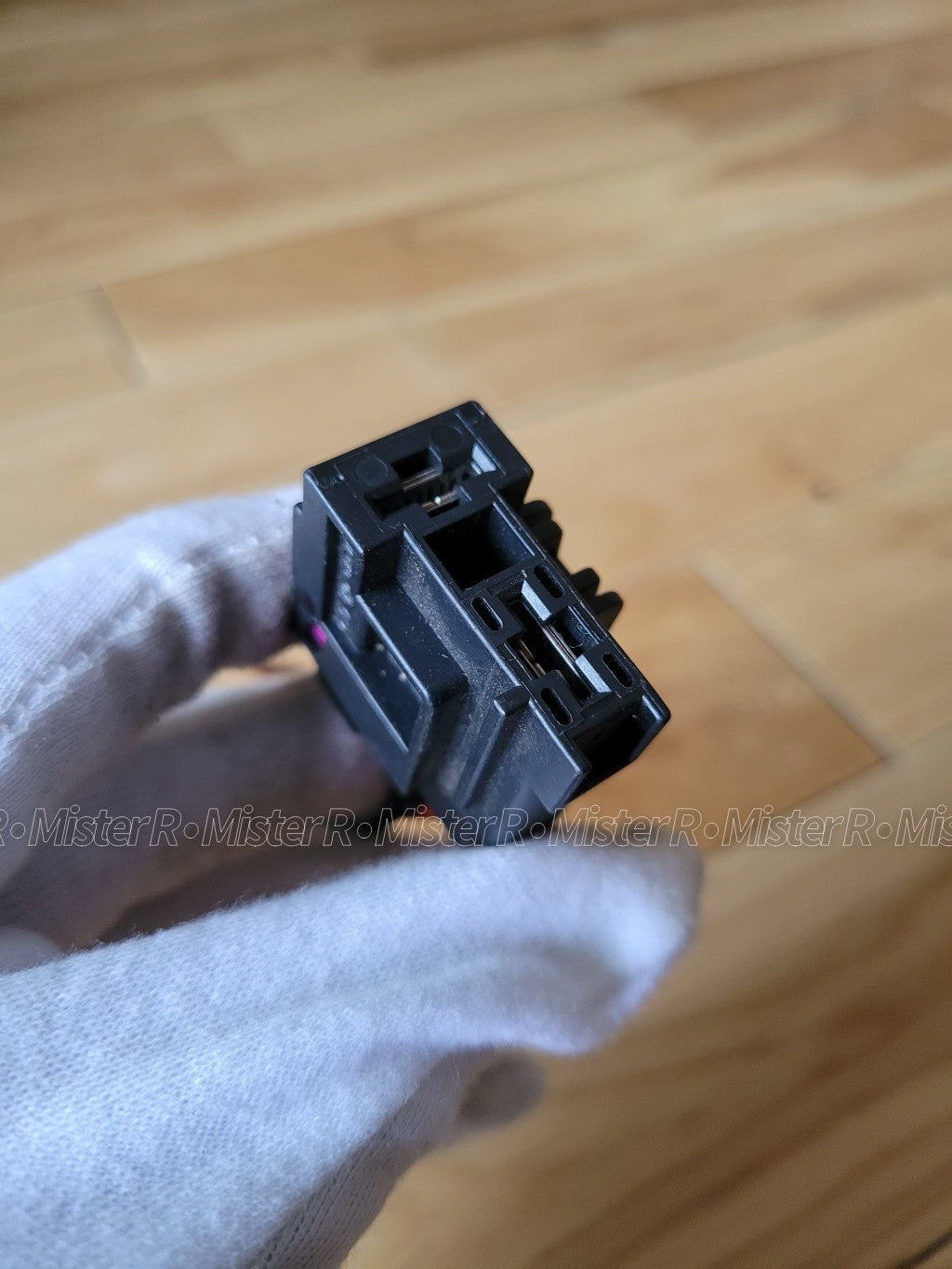 Audi/Volkswagen/Porsche 2-Pin Connector Pigtail Harness • Used OE • #1K09721173