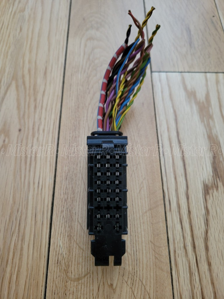 Mercedes-Benz • Audio Amplifier 26-Pin Connector Pigtail Harness • #02654577283