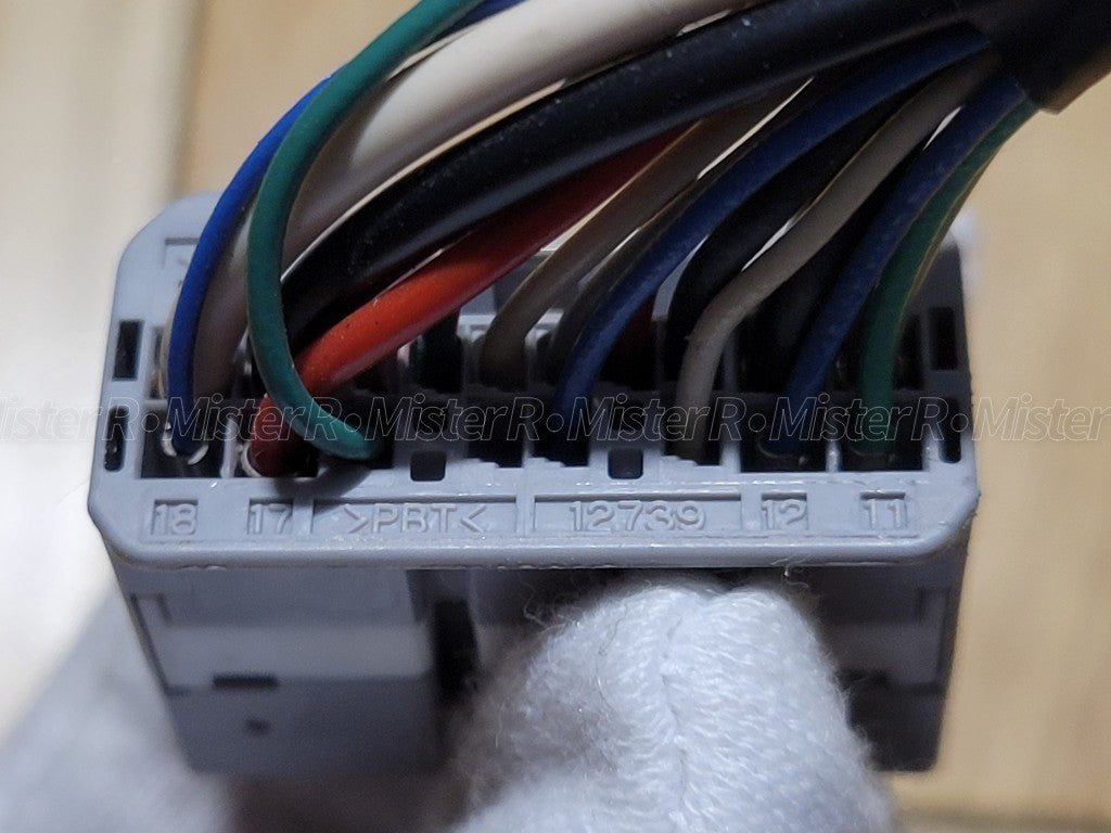 Toyota/Lexus • 18-Pin Connector Pigtail Harness • Grey • Used OE • #90980-127394