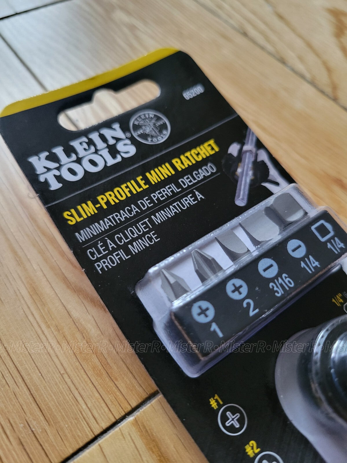 Klein Tools • Electrician's Mini Ratchet Set • #65200 • 1/4 Inch Drive w/ 5 Bits2