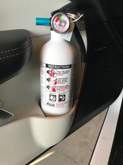 Kidde • Auto Fire Extinguisher • 3lb Dry Chemical • Car/Truck/Boat - WHITE4