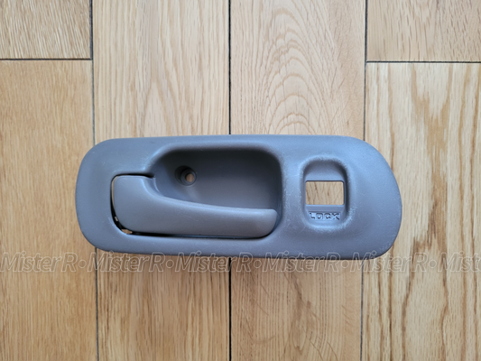 Honda - Left/Driver Interior Door Handle - Taupe - Used OE Trim #72161-S01-A01ZA