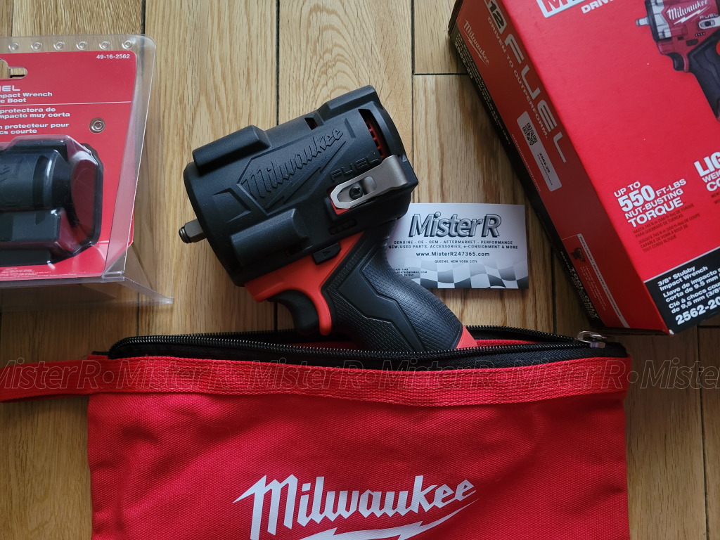Milwaukee Tools M12 FUEL Stubby Impact Wrench Protective Boot - #49-16-2562