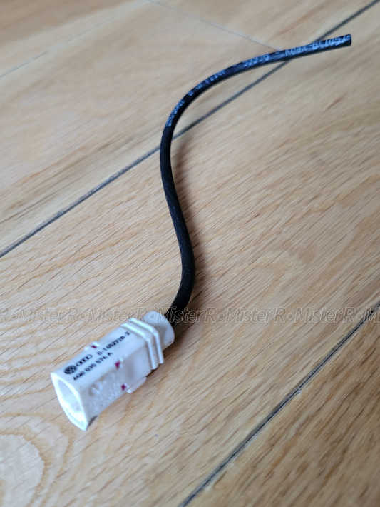 Audi/Volkswagen/Porsche 1-Pin Connector Pigtail Harness - Used OE - #6Q0035576A