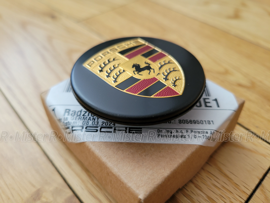 Porsche 911 - 991/992 Black Center Lock Wheel Cap - #99136120720 (#9P1601349BJE1)